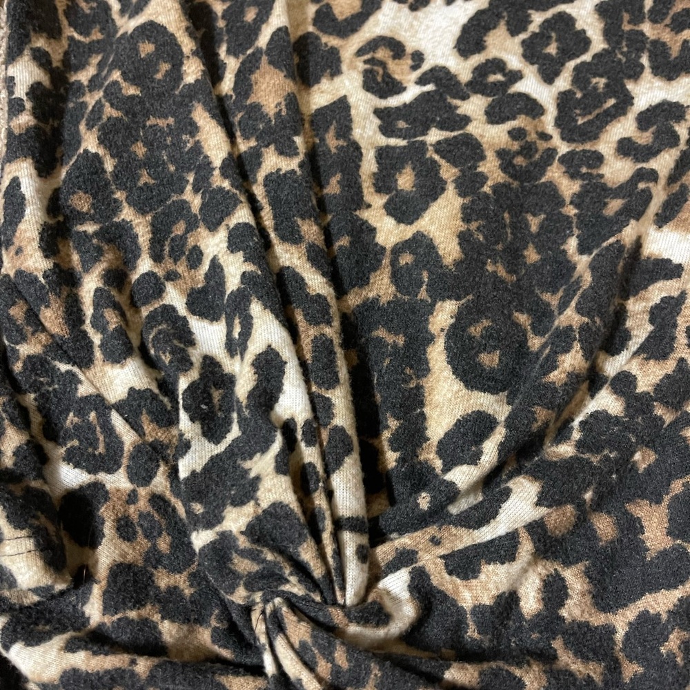 Leopard print long sleeves
